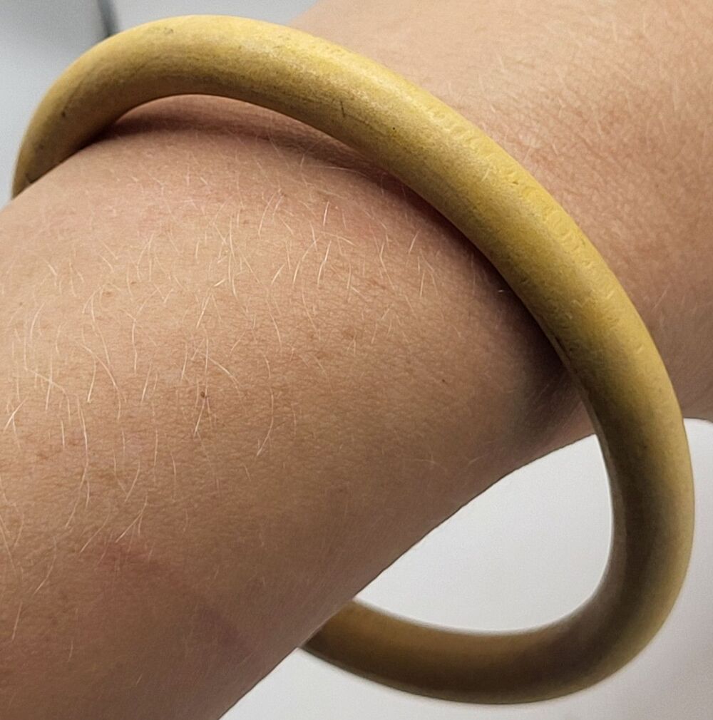 Vintage Wood Bangle Bracelet Chunky Thick Round Natural Mid Century 7in